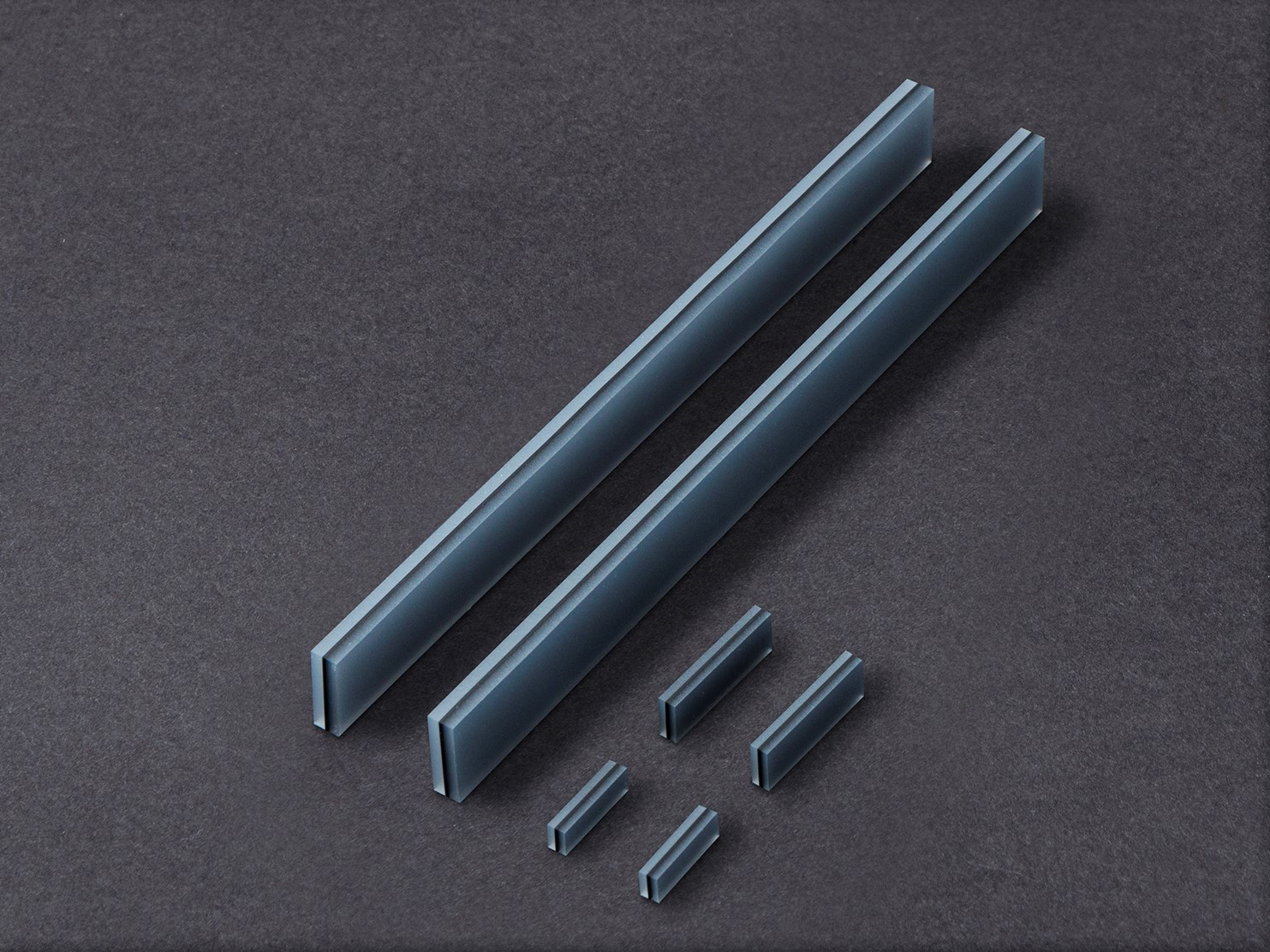 導電矽膠連接器(SP Type) 導電矽膠連接器(SP Type)